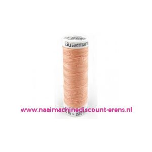 Gutermann naaigaren 165 (zalm roze) - 2051